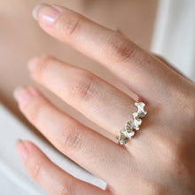 Load image into Gallery viewer, Coralized Wave Ring