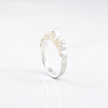 Load image into Gallery viewer, Quilled Garden Ring