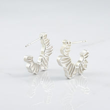 Load image into Gallery viewer, Quilled Garden Hoop Earrings