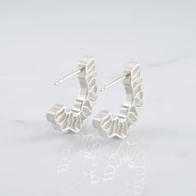 Load image into Gallery viewer, Quilled Garden Small Hoop Earrings