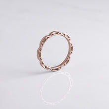 Load image into Gallery viewer, Mandala Trellis Pattern Ring