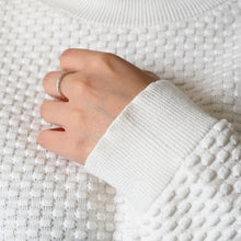 Load image into Gallery viewer, Mandala Wave Pattern Ring