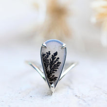 Load image into Gallery viewer, Dendritic Agate V Shank Ring