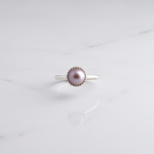 Load image into Gallery viewer, Small Eden Solitaire Pearl Ring