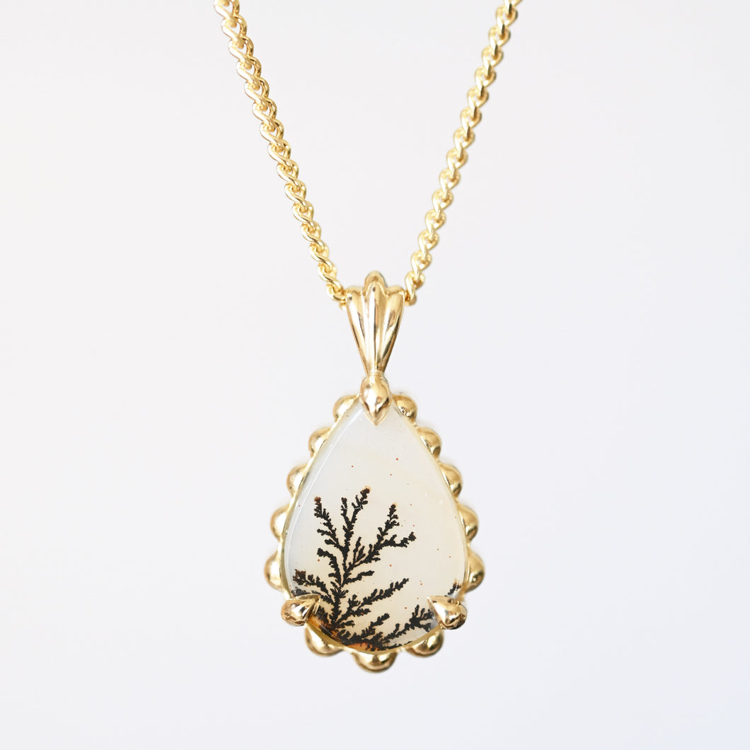 Pear Dendritic Agate Necklace in Yellow Gold