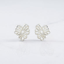 Load image into Gallery viewer, Mini Quilled Garden Flower Earrings
